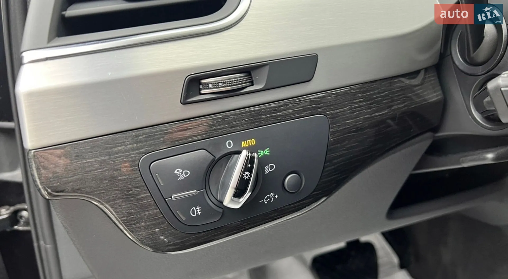 2015 Audi Q7 - мініатюра 51
