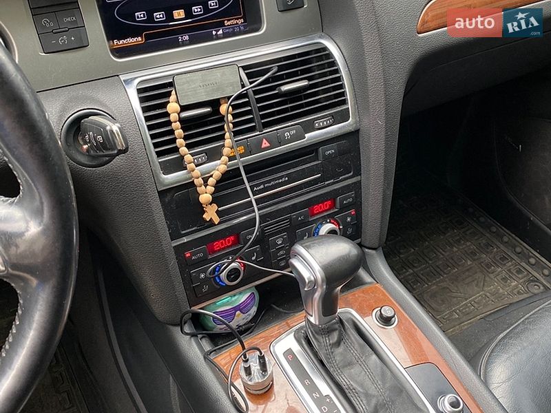 Внедорожник / Кроссовер Audi Q7 2014 в Львове фото 12 Внедорожник / Кроссовер Audi Q7 2014 в Львове