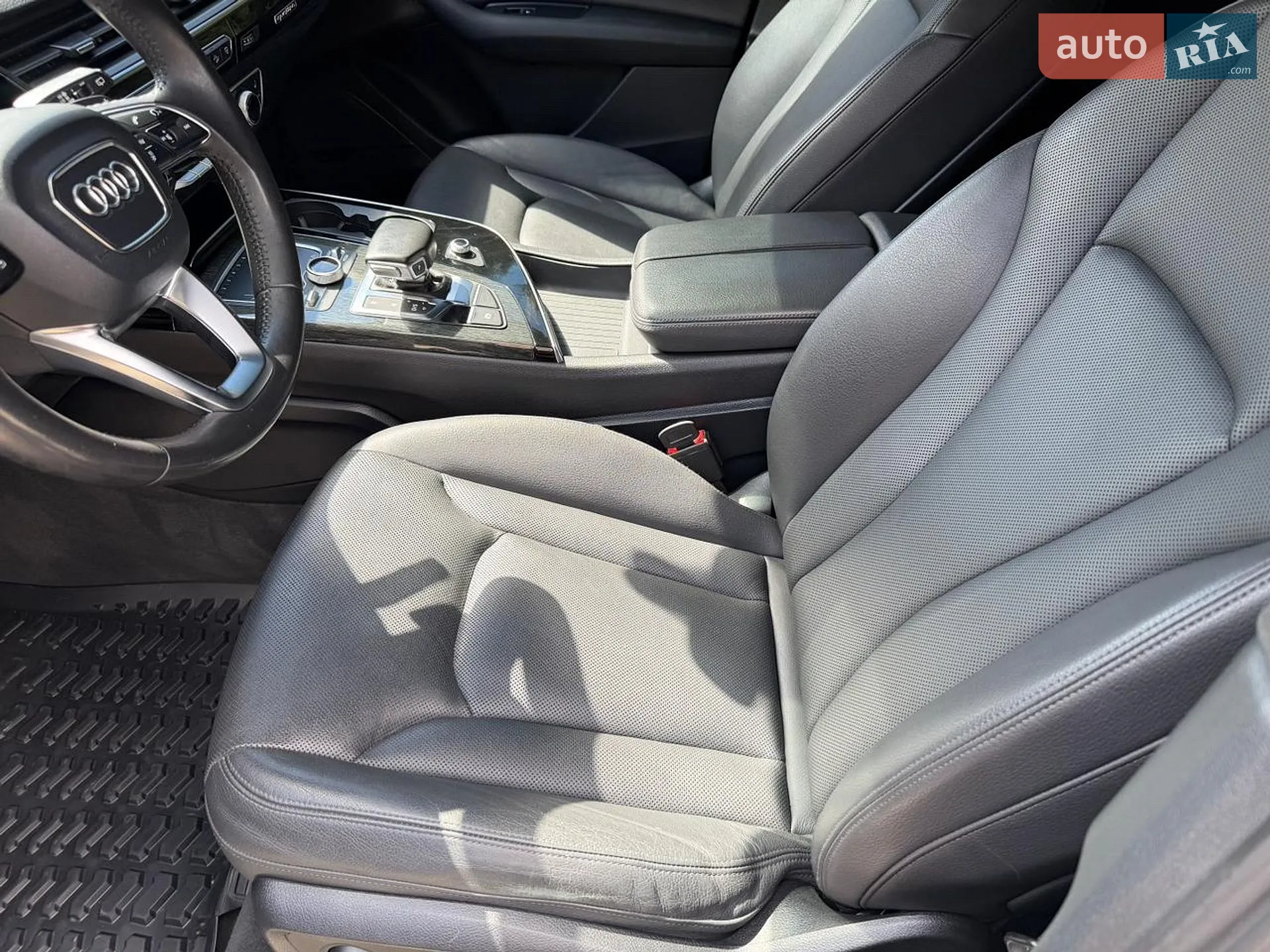 2017 Audi Q7 - мініатюра 13