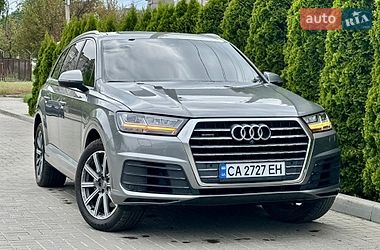 Внедорожник / Кроссовер Audi Q7 2017 в Черкассах