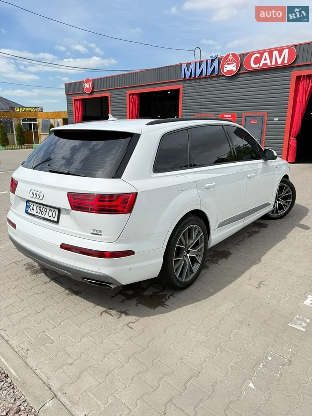 2016 Audi Q7 - мініатюра 17