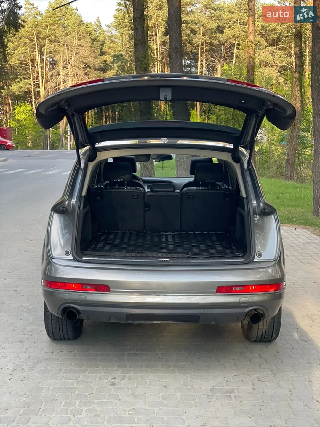 2010 Audi Q7 - мініатюра 14