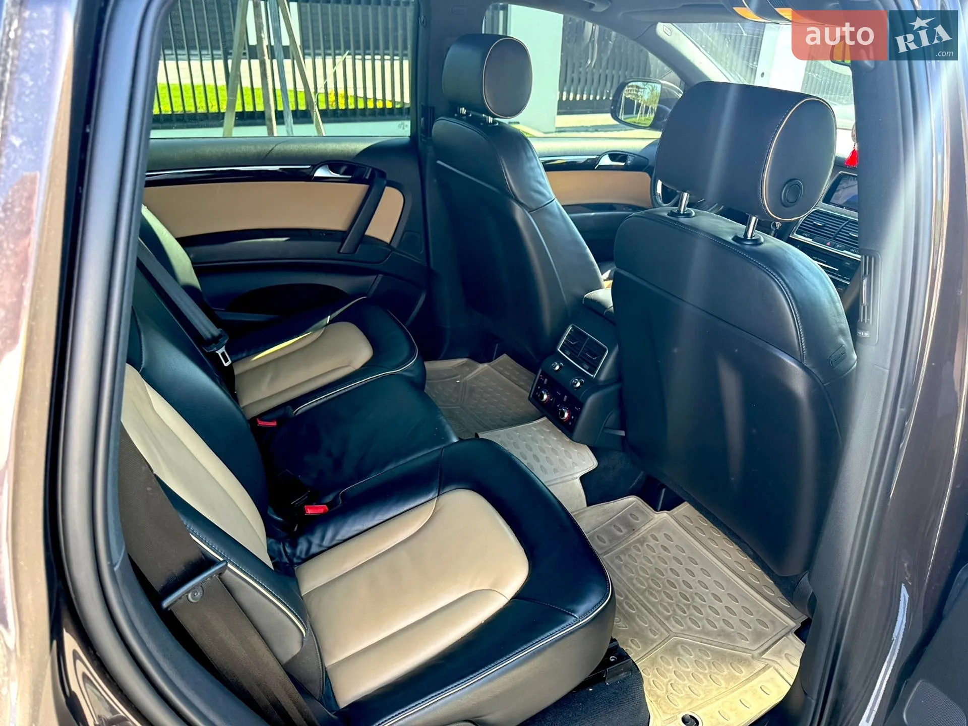 2012 Audi Q7 - мініатюра 10
