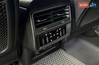 Внедорожник / Кроссовер Audi Q7 2021 в Киеве