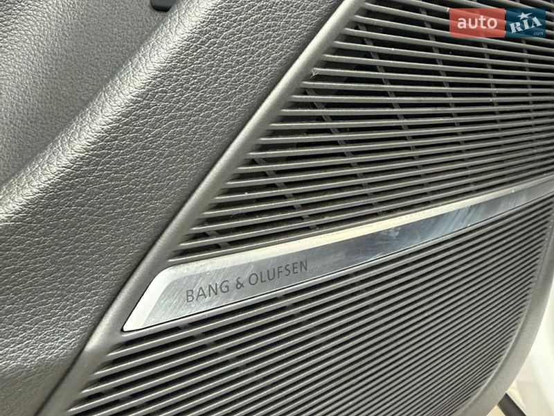 Внедорожник / Кроссовер Audi Q7 2021 в Киеве