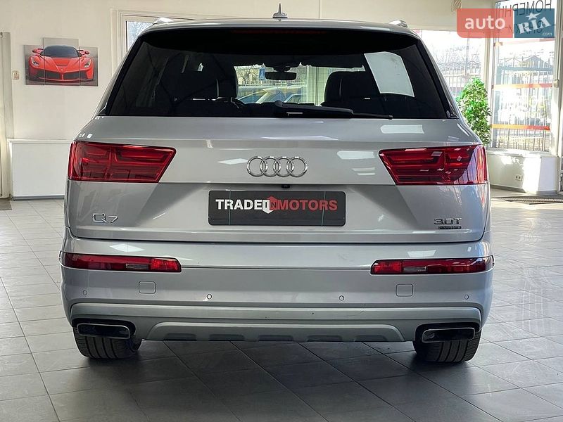 Внедорожник / Кроссовер Audi Q7 2017 в Киеве