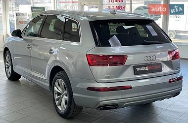 Внедорожник / Кроссовер Audi Q7 2017 в Киеве