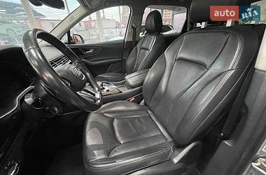 Внедорожник / Кроссовер Audi Q7 2017 в Киеве