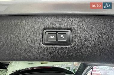 Внедорожник / Кроссовер Audi Q7 2017 в Киеве