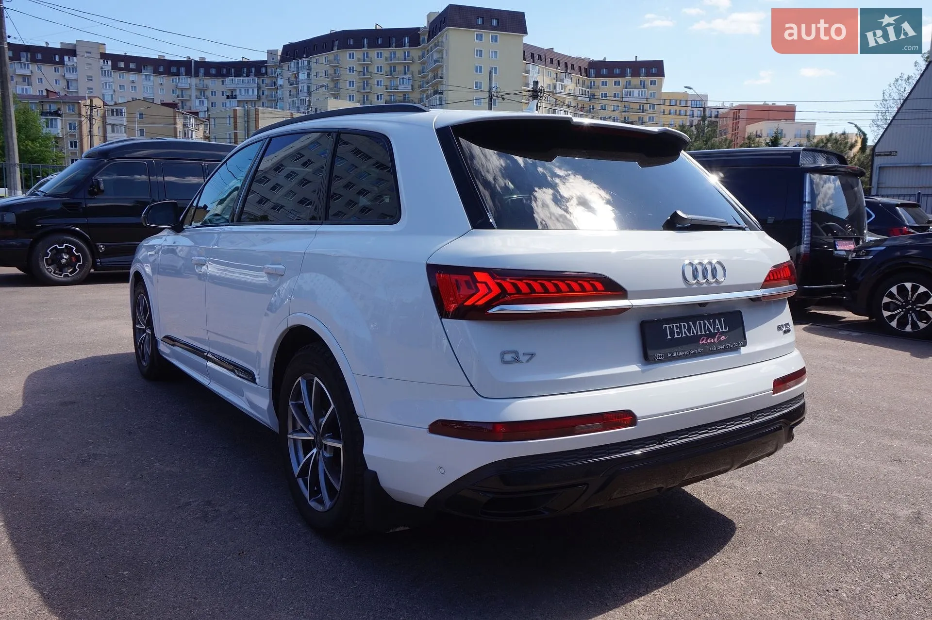 2020 Audi Q7 - мініатюра 8