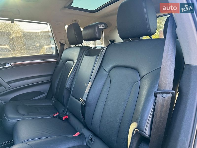 Позашляховик / Кросовер Audi Q7 2013 в Тернополі