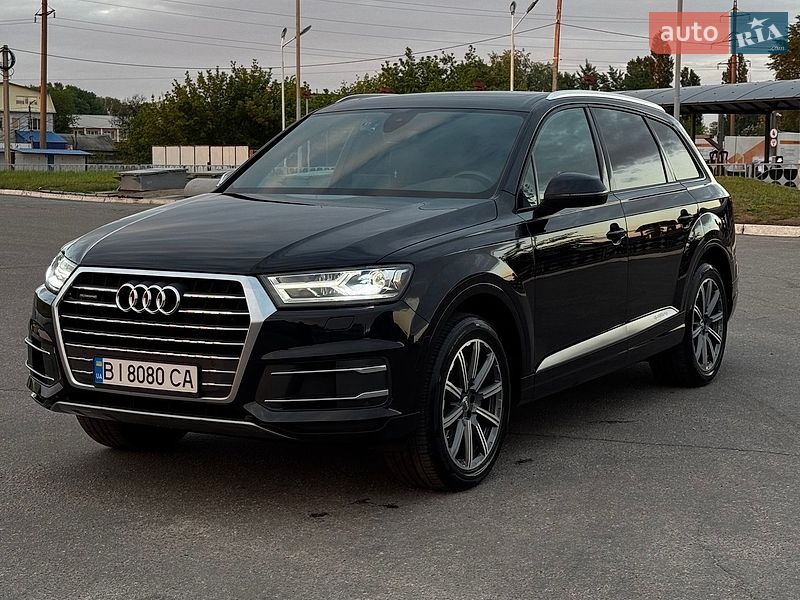 Внедорожник / Кроссовер Audi Q7 2017 в Кременчуге
