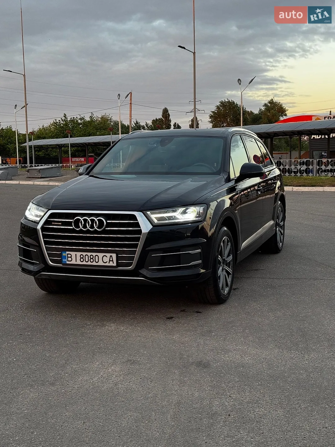 2017 Audi Q7 - мініатюра 5