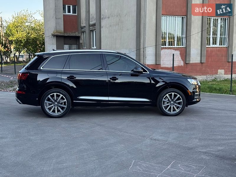 Внедорожник / Кроссовер Audi Q7 2019 в Фастове