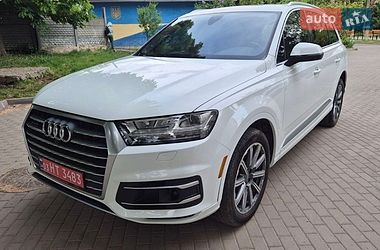 Внедорожник / Кроссовер Audi Q7 2017 в Луцке