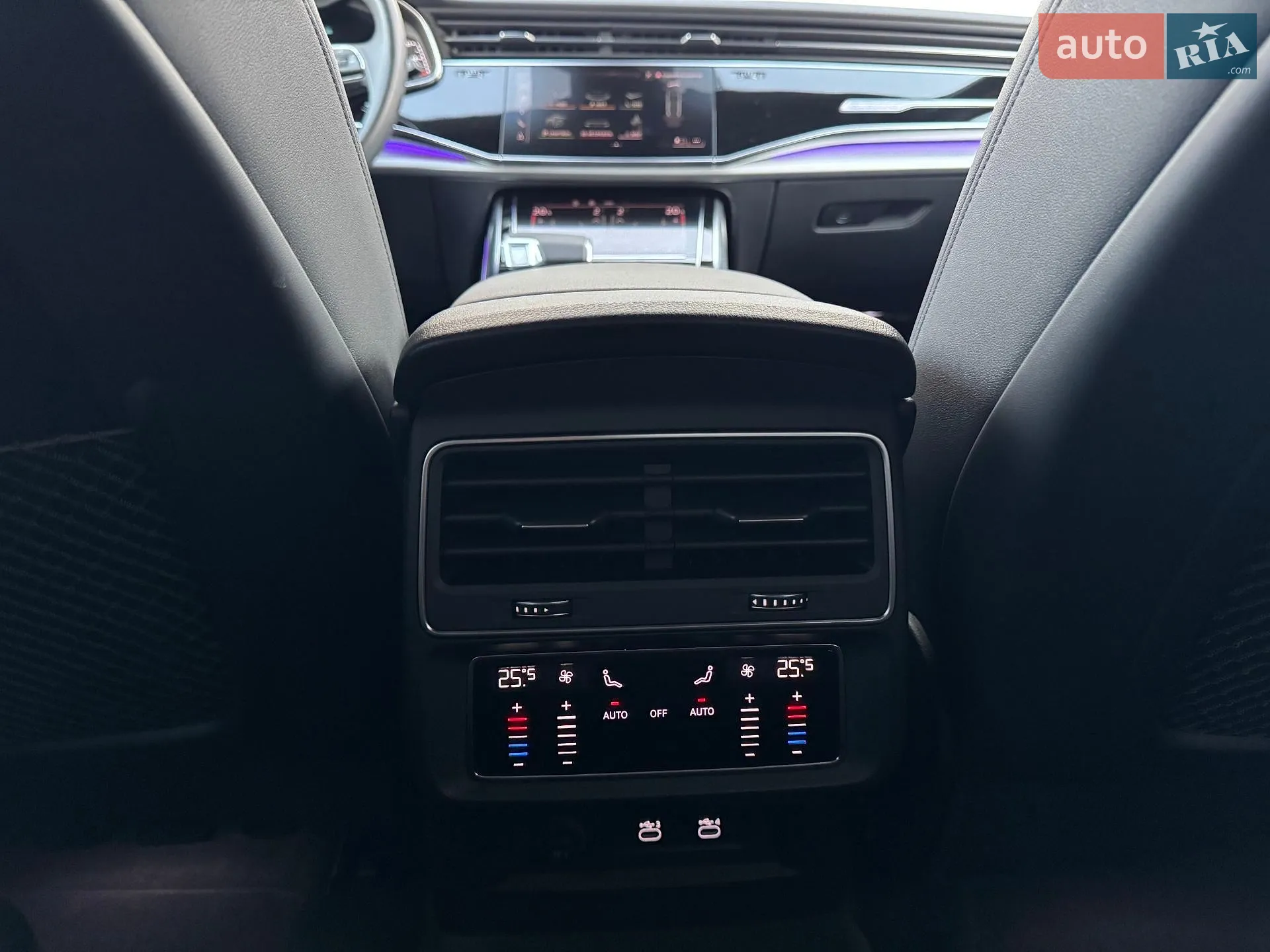 2020 Audi Q7 - мініатюра 33
