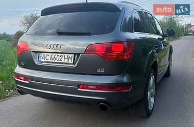 Внедорожник / Кроссовер Audi Q7 2007 в Луцке