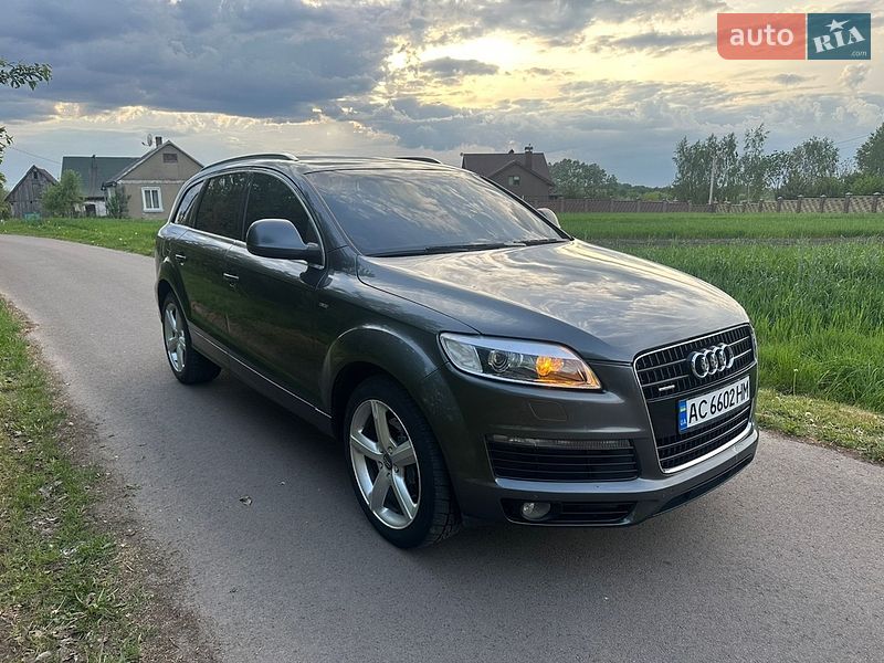 Внедорожник / Кроссовер Audi Q7 2007 в Луцке