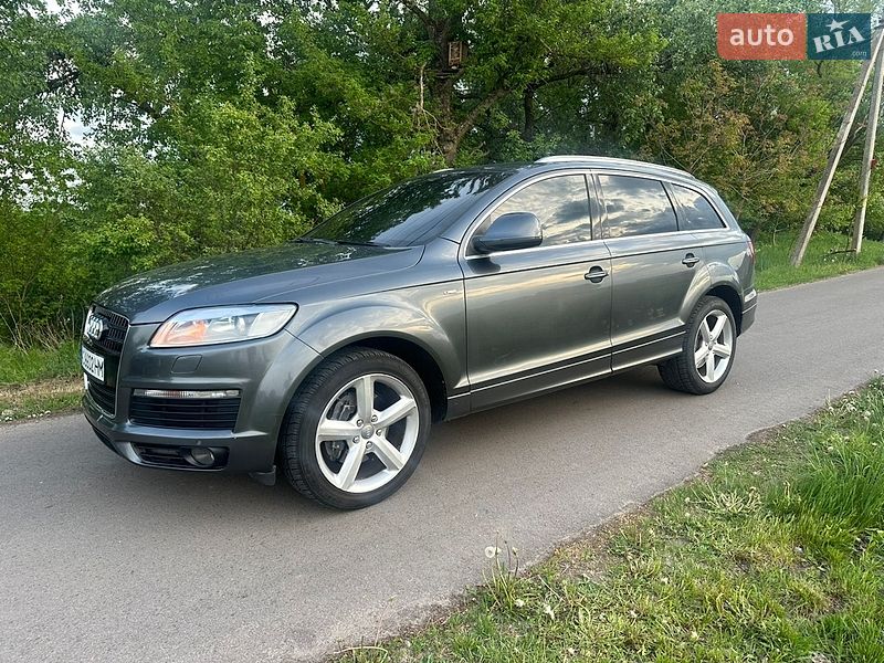 Внедорожник / Кроссовер Audi Q7 2007 в Луцке