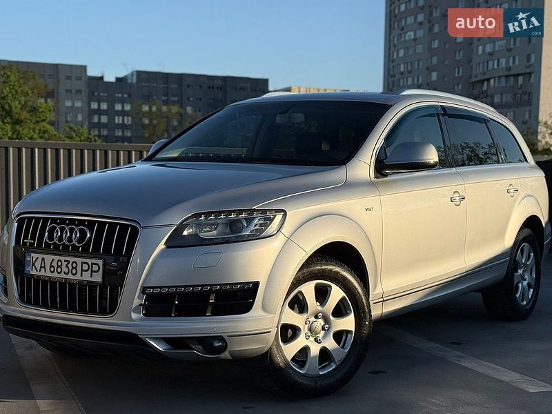Audi Q7 2010 Audi Q7 2010