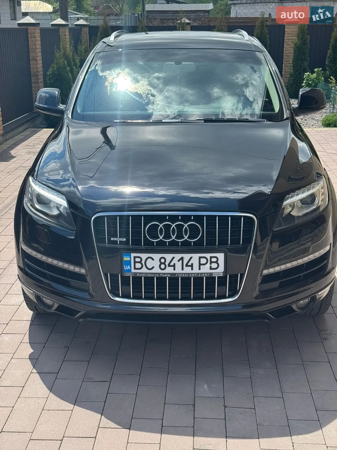 2010 Audi Q7 - фото 1