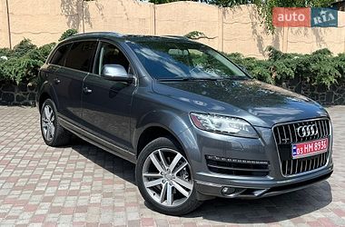 Позашляховик / Кросовер Audi Q7 2015 в Рівному