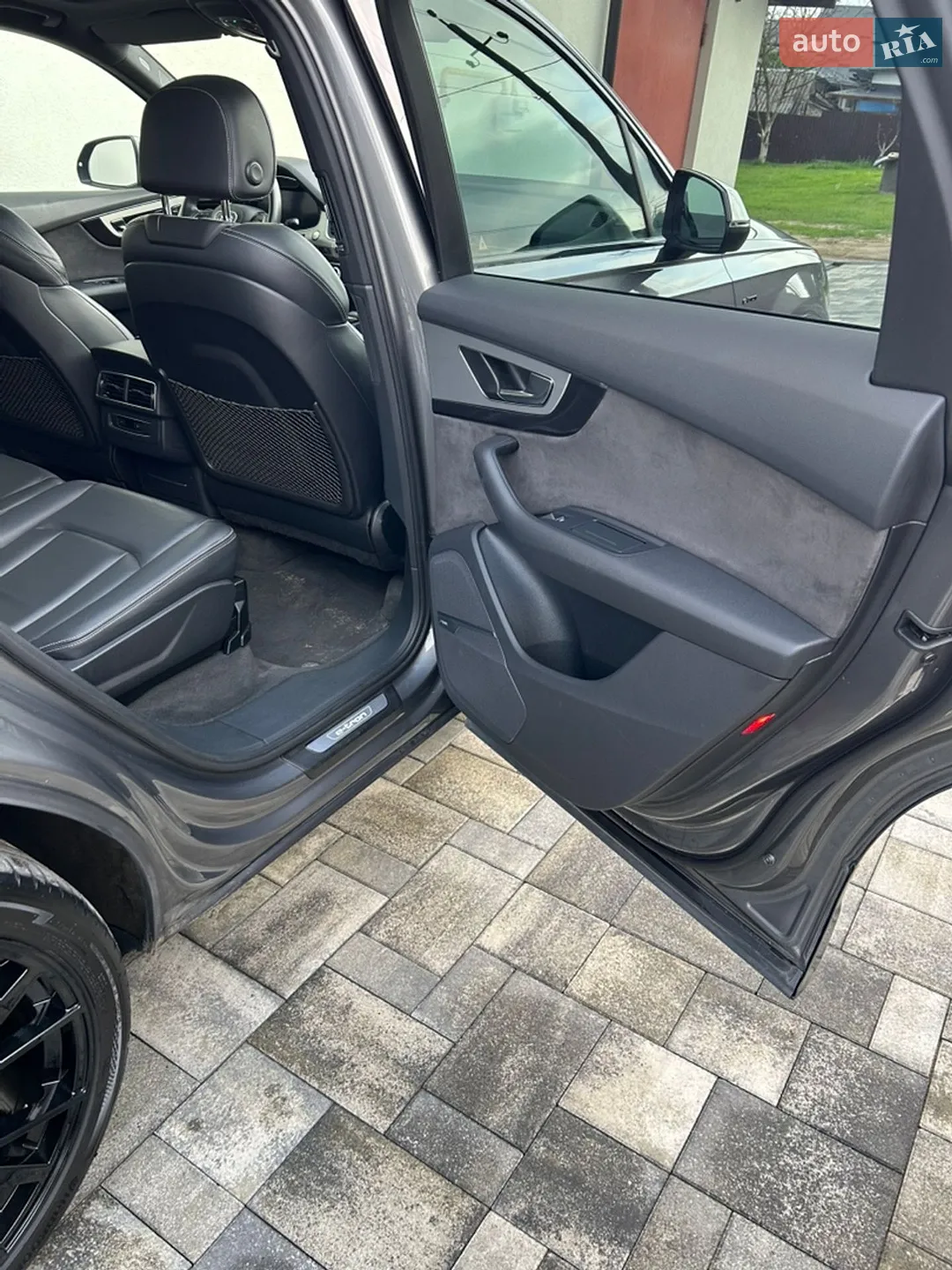 2016 Audi Q7 - мініатюра 28