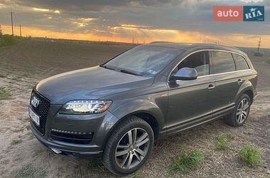 Внедорожник / Кроссовер Audi Q7 2012 в Ровно