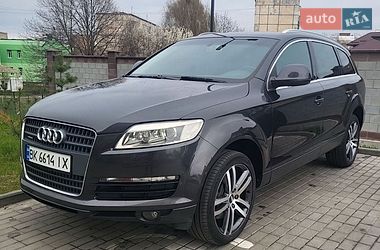 Внедорожник / Кроссовер Audi Q7 2007 в Ровно