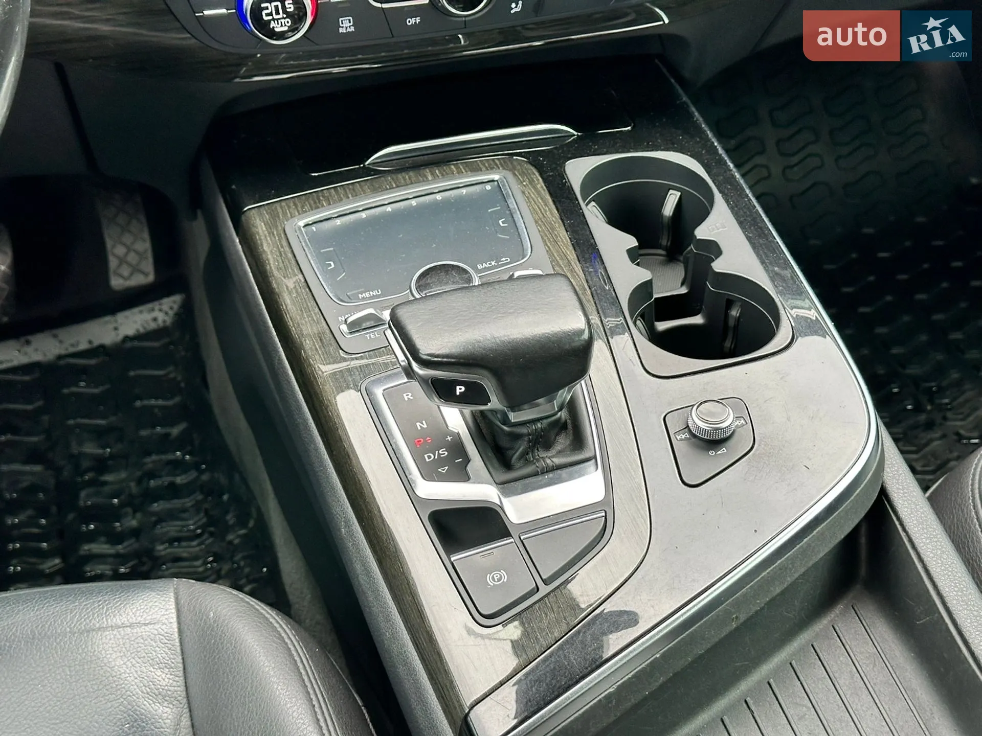 2016 Audi Q7 - мініатюра 167