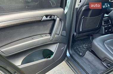 Позашляховик / Кросовер Audi Q7 2012 в Львові