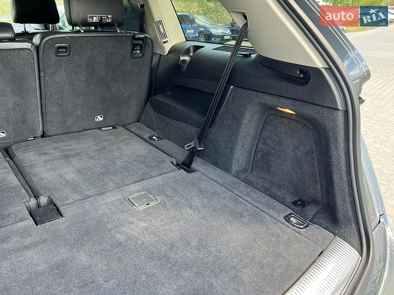 Позашляховик / Кросовер Audi Q7 2012 в Львові
