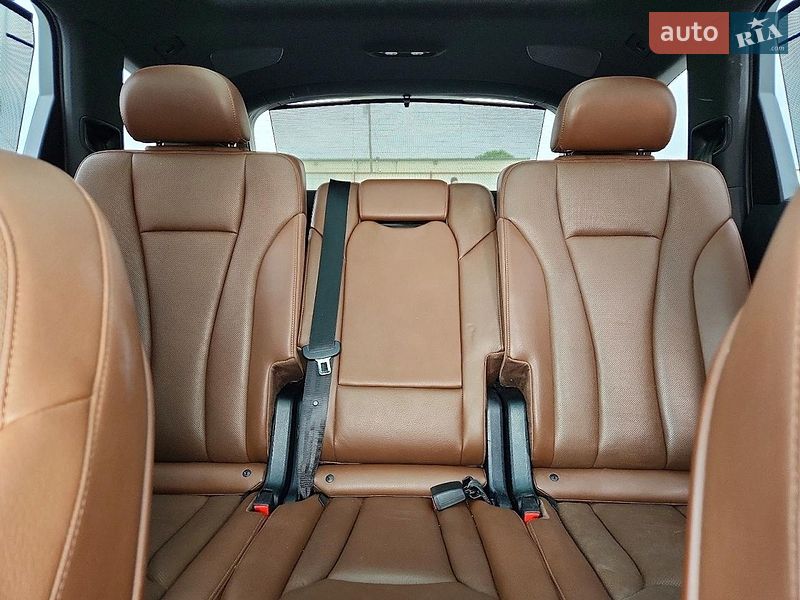Внедорожник / Кроссовер Audi Q7 2017 в Львове