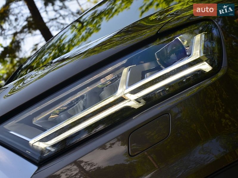 Позашляховик / Кросовер Audi Q7 2015 в Трускавці