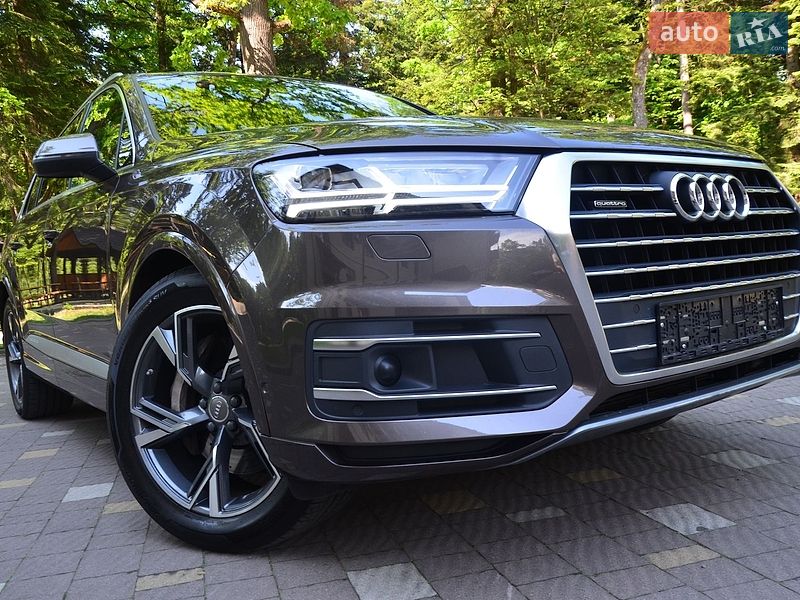 Позашляховик / Кросовер Audi Q7 2015 в Трускавці