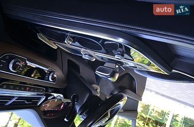 Позашляховик / Кросовер Audi Q7 2015 в Трускавці