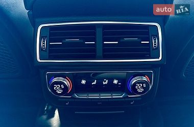 Позашляховик / Кросовер Audi Q7 2016 в Івано-Франківську