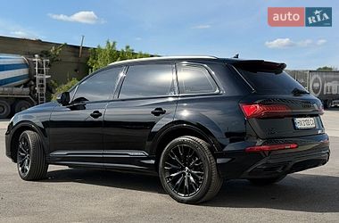 Внедорожник / Кроссовер Audi Q7 2020 в Виннице