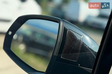 Позашляховик / Кросовер Audi Q7 2017 в Володимирі
