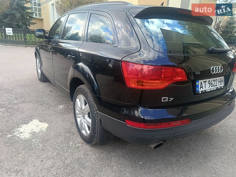 Позашляховик / Кросовер Audi Q7 2007 в Івано-Франківську