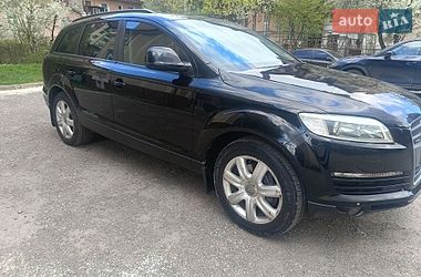 Позашляховик / Кросовер Audi Q7 2007 в Івано-Франківську