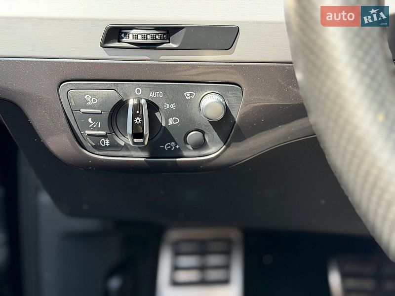 Позашляховик / Кросовер Audi Q7 2015 в Києві фото 13 Позашляховик / Кросовер Audi Q7 2015 в Києві