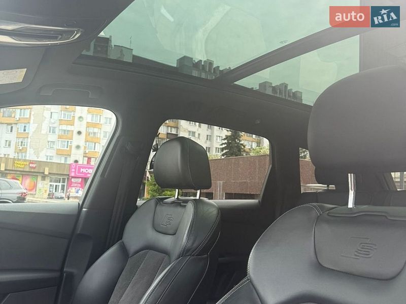 Позашляховик / Кросовер Audi Q7 2016 в Черкасах