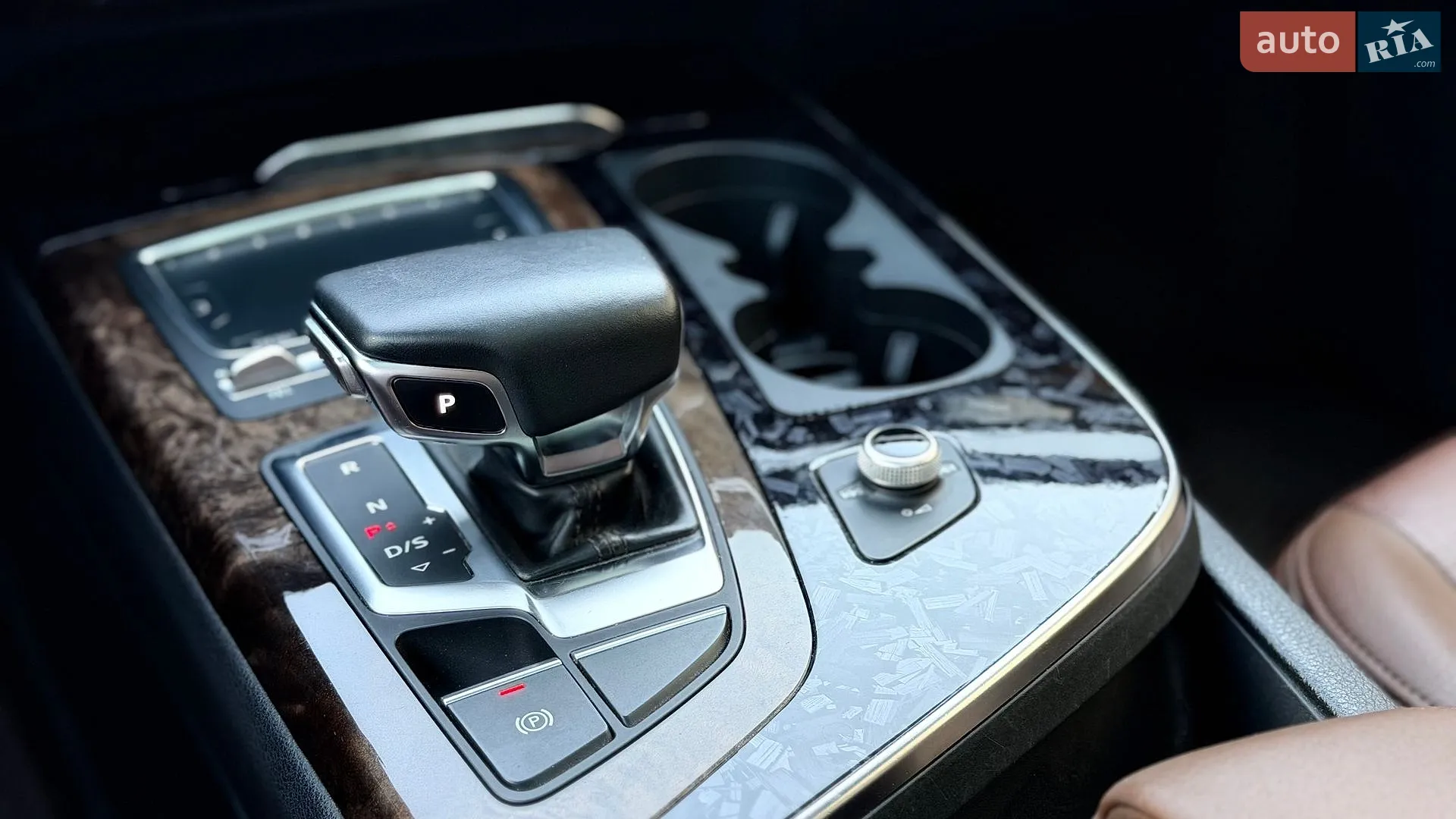 2016 Audi Q7 - мініатюра 27