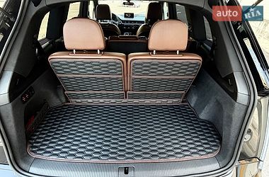 Внедорожник / Кроссовер Audi Q7 2016 в Киеве фото 37 Внедорожник / Кроссовер Audi Q7 2016 в Киеве