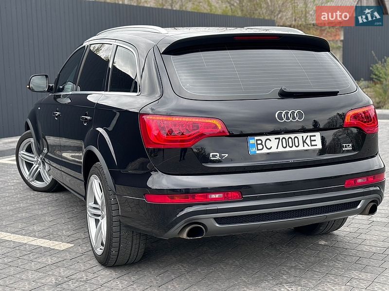 Позашляховик / Кросовер Audi Q7 2013 в Самборі