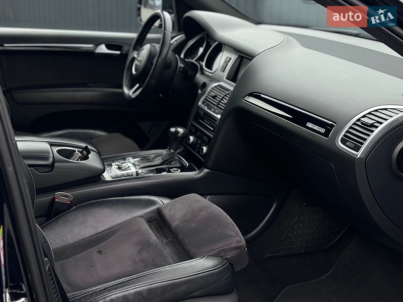 Позашляховик / Кросовер Audi Q7 2013 в Самборі