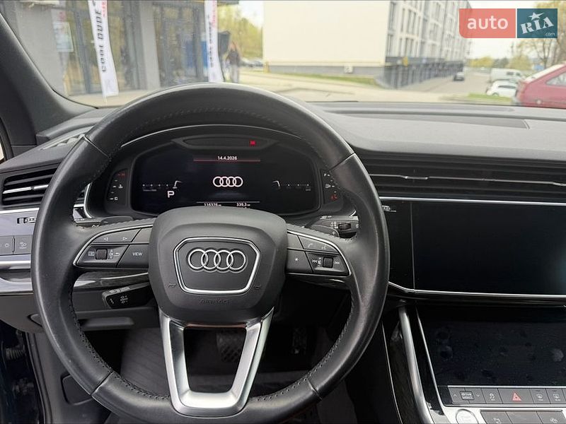 Позашляховик / Кросовер Audi Q7 2020 в Новояворівську