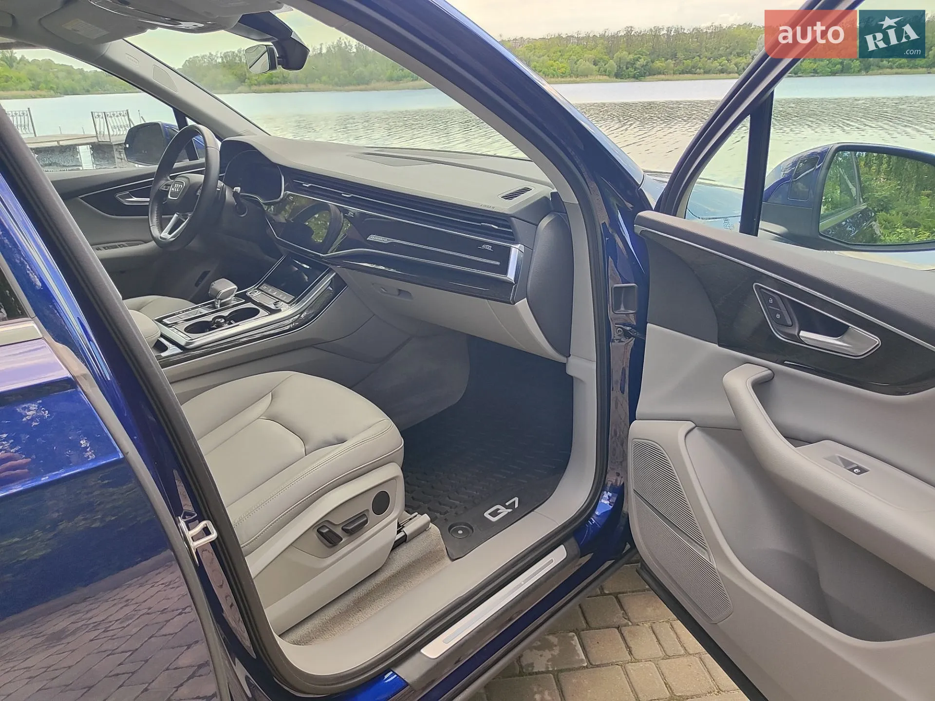 2022 Audi Q7 - мініатюра 23