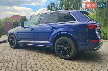 Внедорожник / Кроссовер Audi Q7 2022 в Запорожье